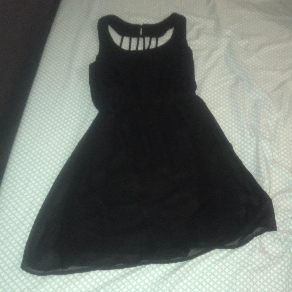 Women’s dress